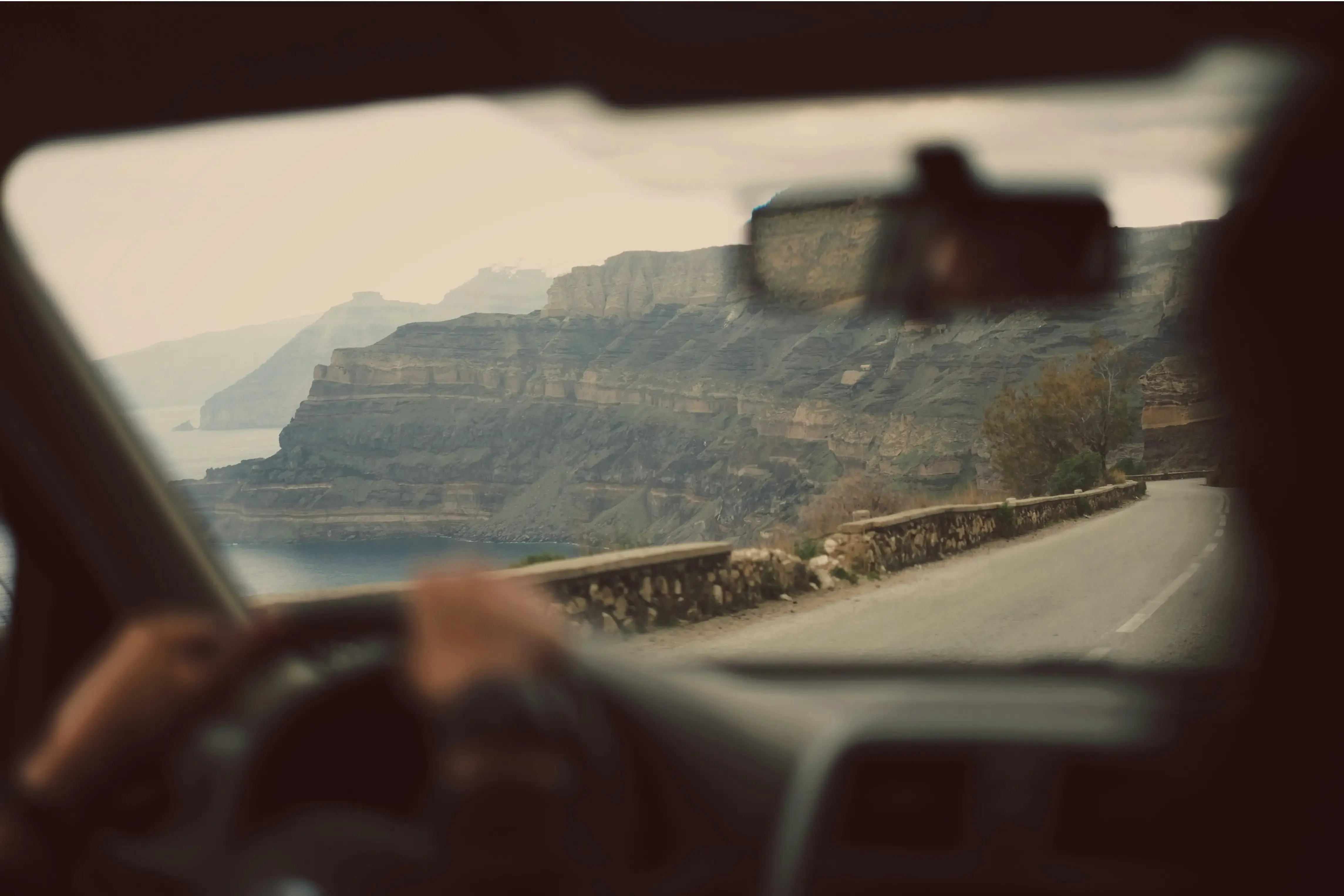 darryl-low-Rbqf2hez0_o-unsplash.webp