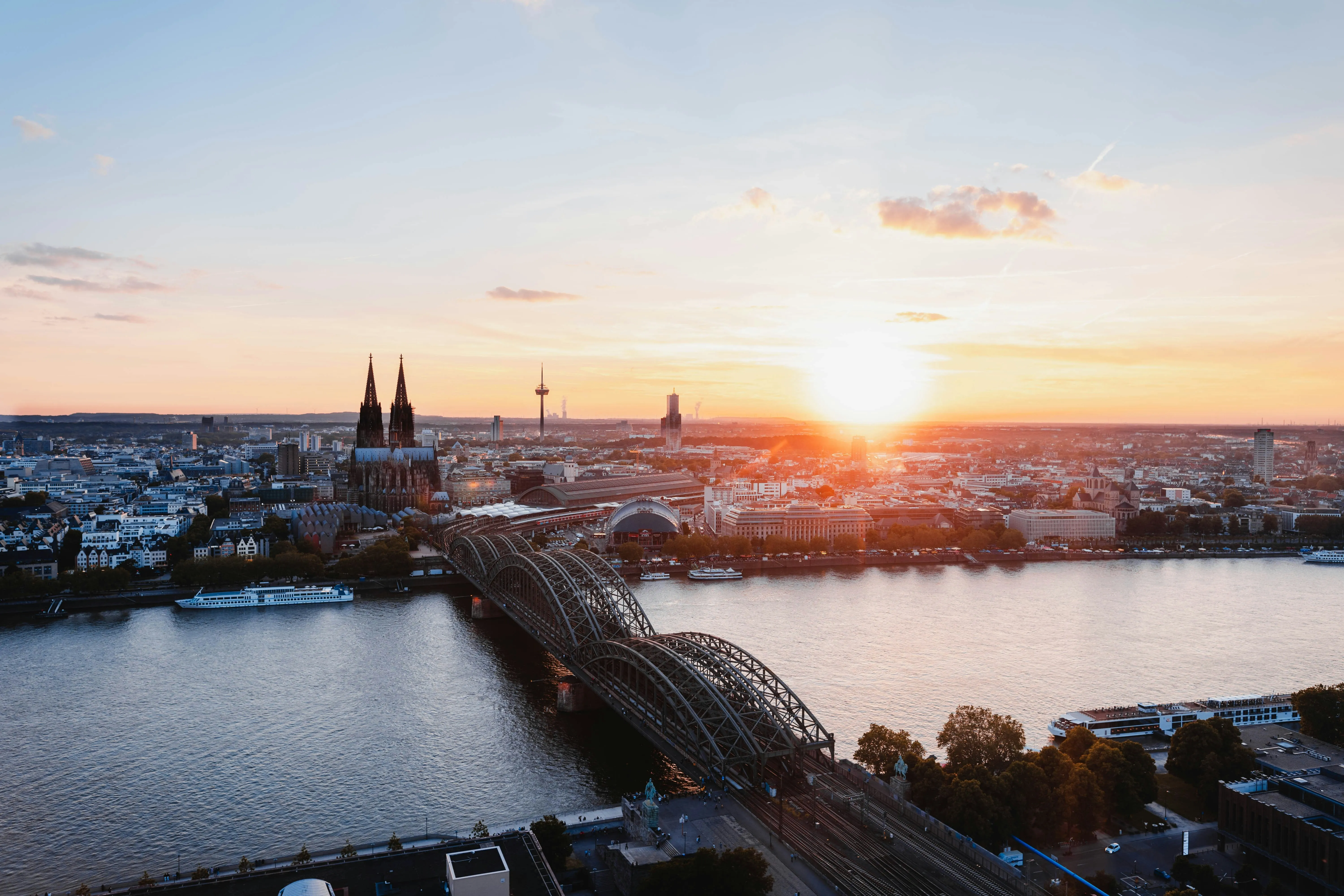 eric-weber--KPwl1VaSyw-unsplash.webp